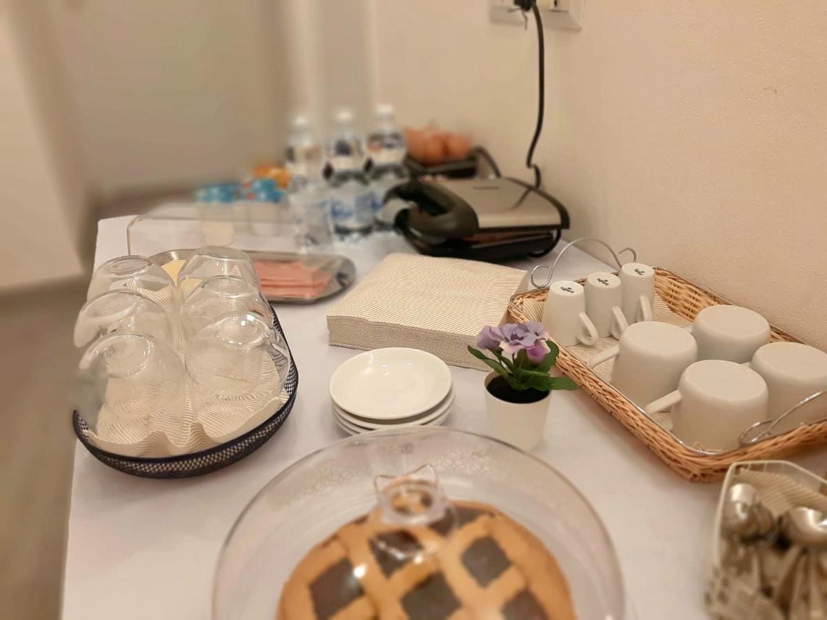 A Due Passi Da Bed & Breakfast Genoa Luaran gambar